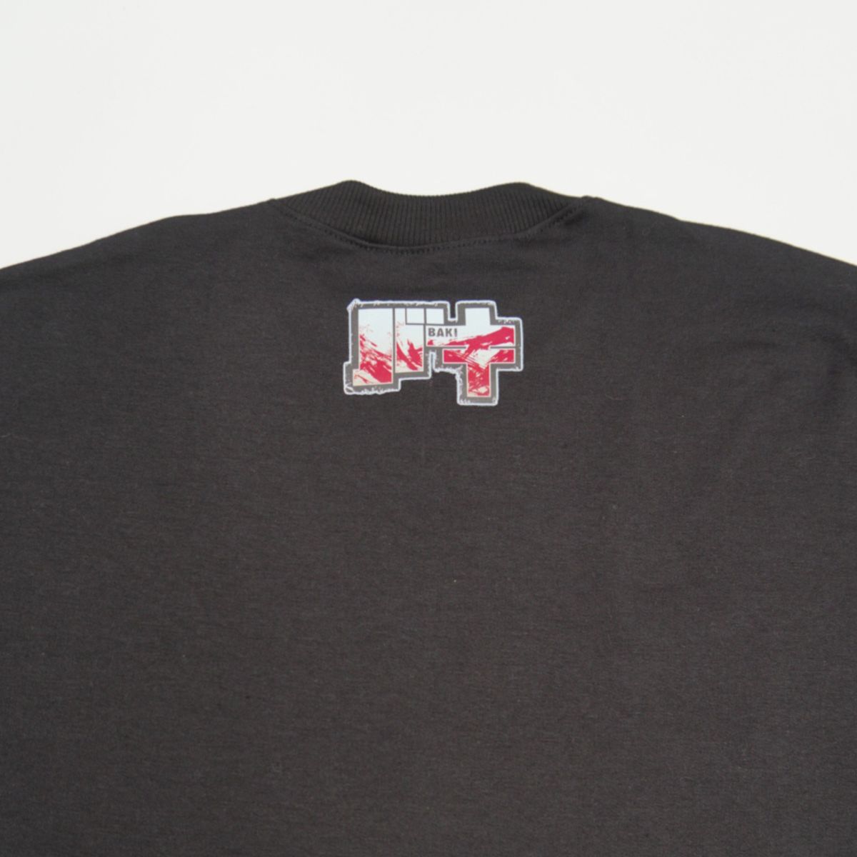 camiseta_baki_atras_dtf