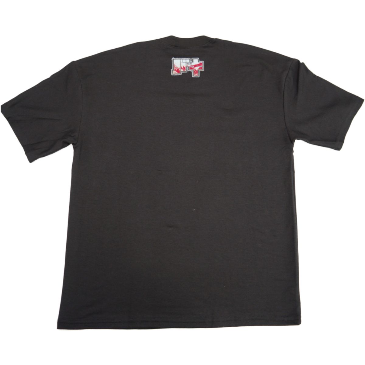 camiseta_baki_atras